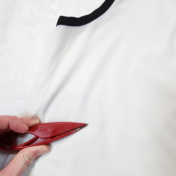 Halogen White Sleeveless Cowl Neck Blouse Size Large - Picture 12 of 14